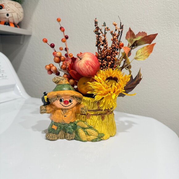 1950's Scarecrow and Wheat Head Vase/Planter Arrangement - Picture 5 of 15